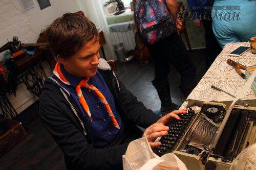 Печатная машинка и Артём Камкин